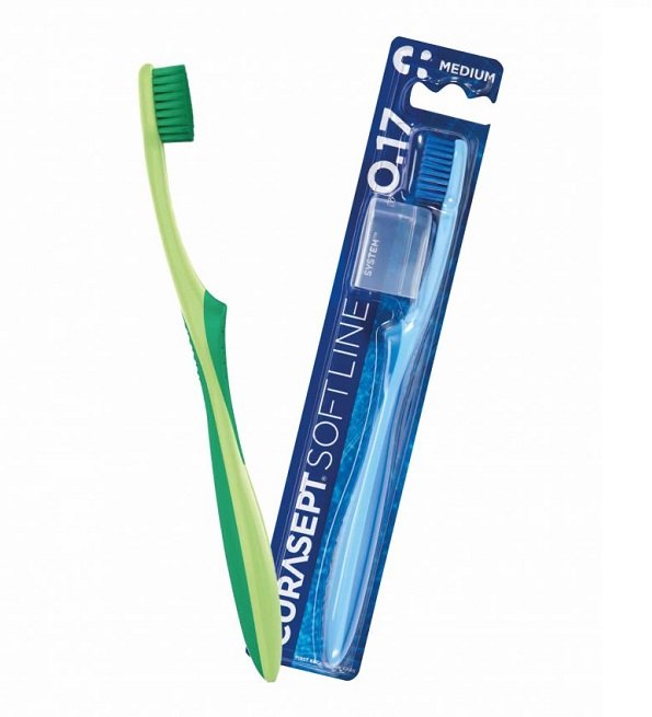 CURASEPT Brosse à dents médium 017 MEDIUM